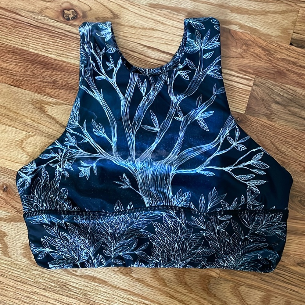Yoga Democracy Root to Rise Free Range Sports Bra M